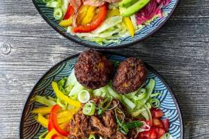 Suzie-Q - Tapas - Burgers - Cocktails