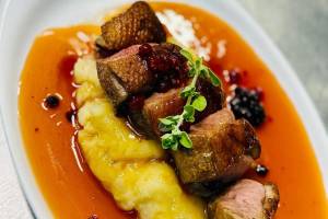 Tal-Familja Restaurant