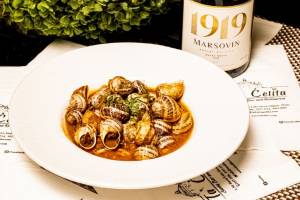 Ta' Celita - Sunny Bar And Restaurant